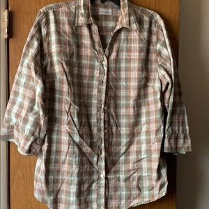 Ladies plaid shirt